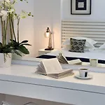 Apollon Boutique Páros