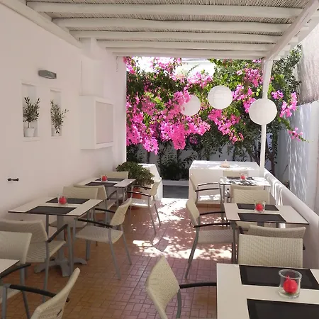 Apollon Boutique Szálloda 3*