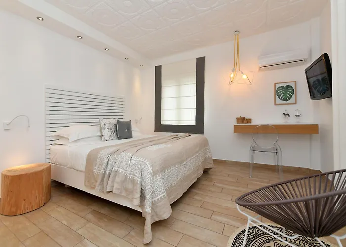 Apollon Boutique 3* Парос