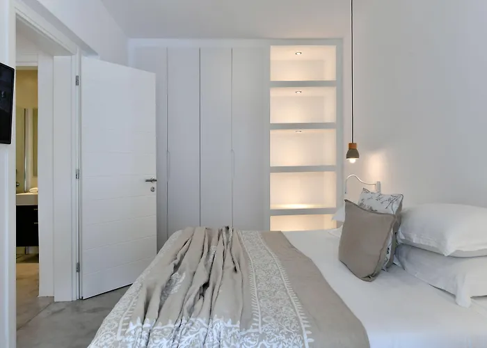 Отель Apollon Boutique 3*