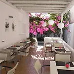 Apollon Boutique Hotel 3*