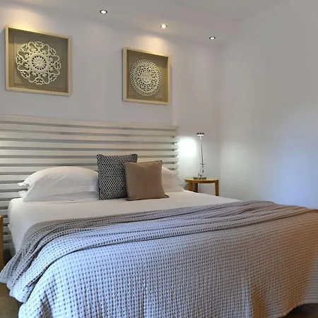 Apollon Boutique 3*