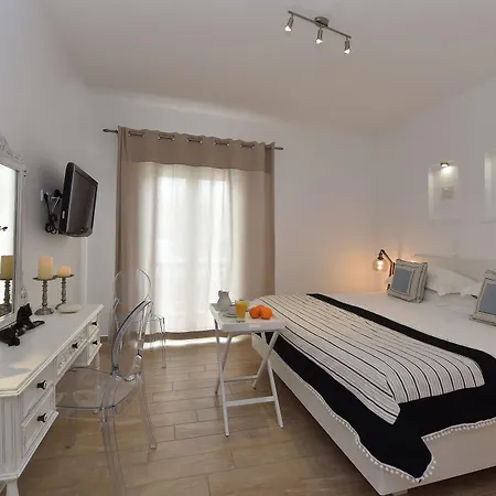 Apollon Boutique Парос