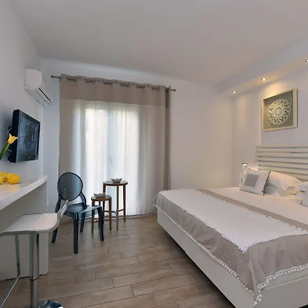 Apollon Design Boutique Hotel 3* Páros