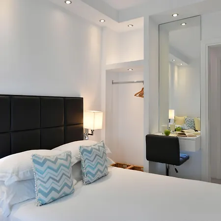 Apollon Design Boutique Hotel 3*