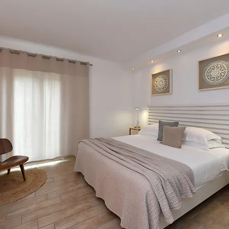 Apollon Design Boutique Hotel 3* Páros