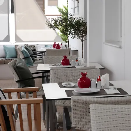 Apollon Design Boutique Hotel 3* Páros