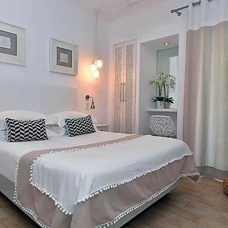 Apollon Design Boutique 3* Páros