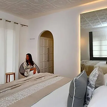 Apollon Design Boutique 3*
