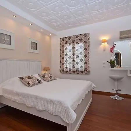 Отель Apollon Boutique Парос