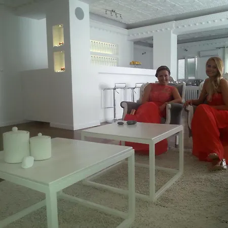 Apollon Boutique Hotel 3*