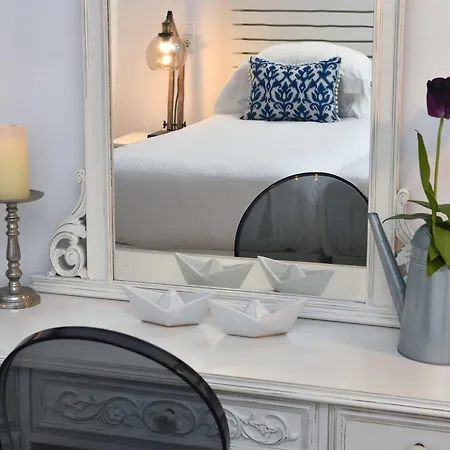 Отель Apollon Boutique 3*